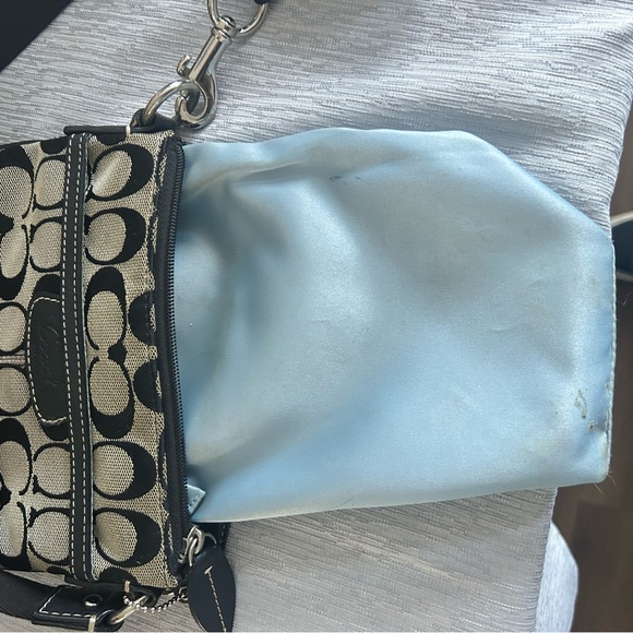 Coach Crossbody Bag - Picture 4 of 6